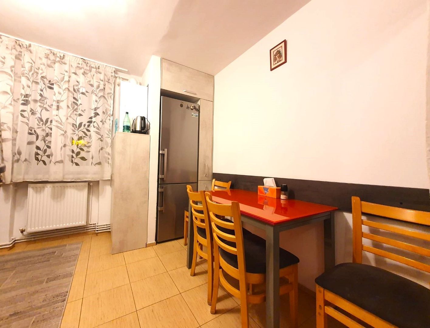 Central, 4 camere, etaj 1, mobilat si utilat - Poză 3