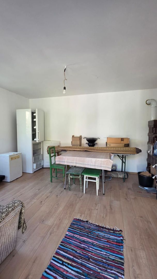 Casa de vanzare in Petresti la 68.000 euro - Poză 4