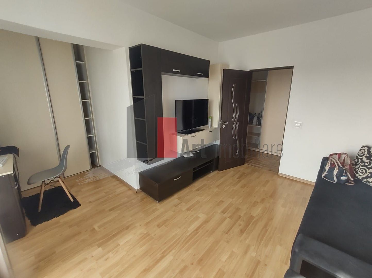 Vânzare apartament 2 camere decomandat cu centrală Pasajul Europa Unită - Poză 21