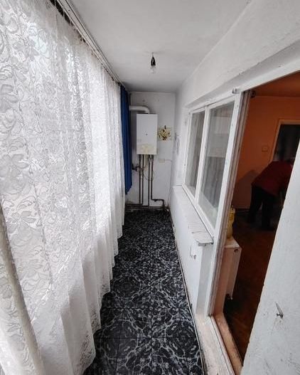 Apartament 2 Camere, Zona Cetatii, Etaj 1, Boxa inscrisa CF, Necesita renovare - Poză 6