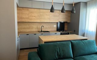 GARSONIERA LUX, 13 SEPTEMBRIE - Poză 4