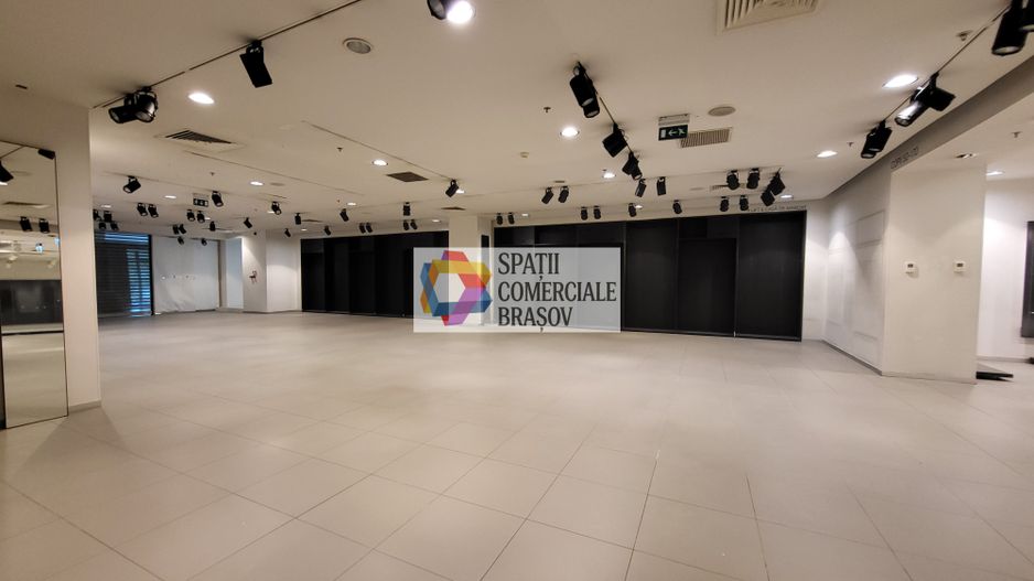 Spatiu comercial 1000 - mp #plus-imo.ro - Poză 1