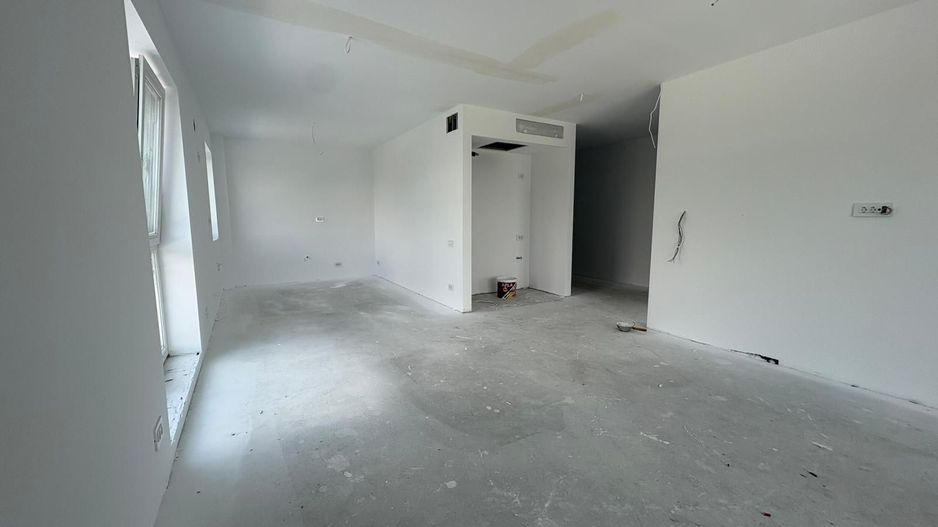 3 Camere Spațioase într-un Bloc Exclusivist - Poză 4