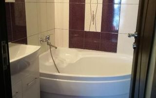 Etaj 1/Apartament 2Camere/bloc din 2014/zona  LIDL-Nicolina! - Poză 5