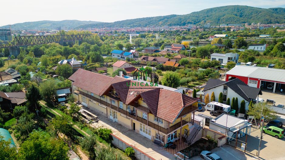 Casa si spatiu comercial - Calea Bucuresti/Goranu - Poză 4