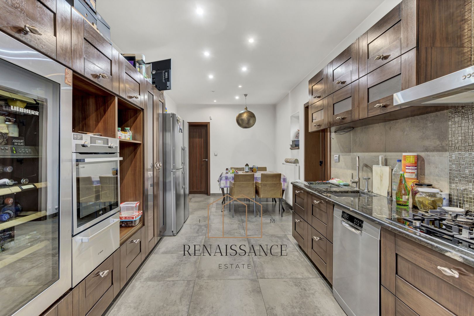 Timisoara Plopi Casa pe Parter cu Piscina | 8 Dormitoare 5 Bai | 3340m - Poză 13