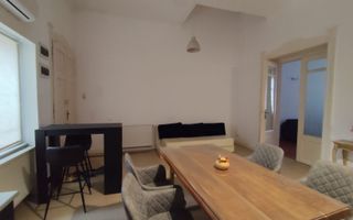 Inchiriere 3 camere  ultracentral, str. Iuliu Maniu, Oradea - Poză 9