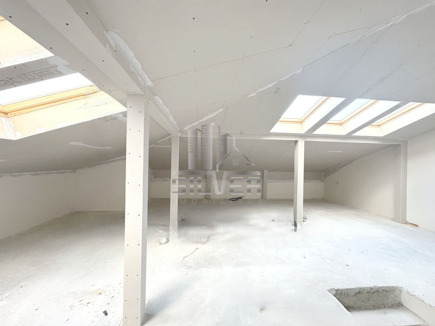 Casa tip duplex/zona strazii Campului. - Poză 19