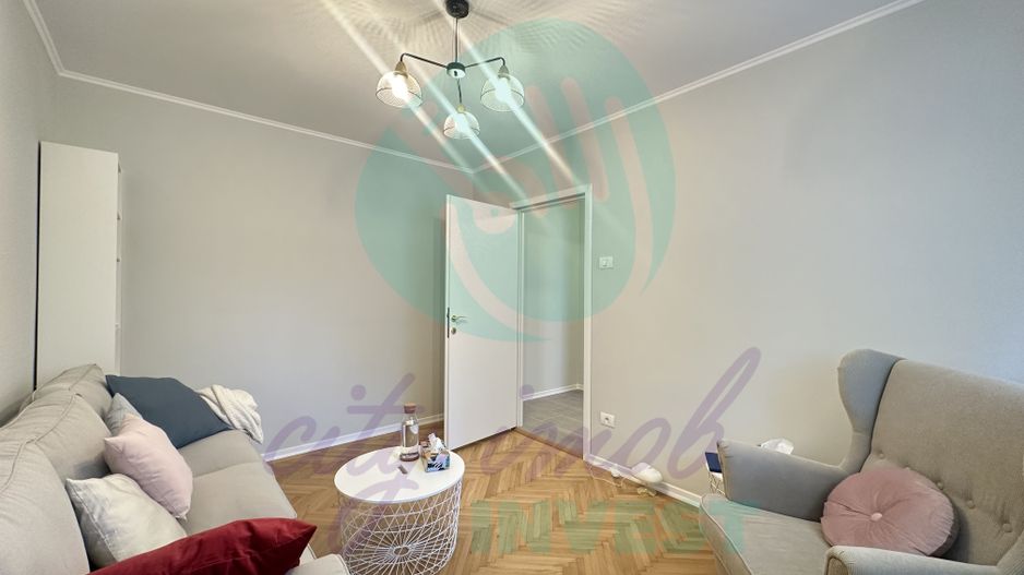 ACASA - unde infloresc teii - Poză 2