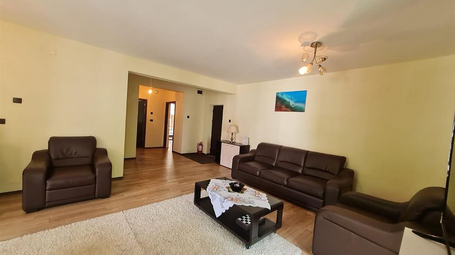Casa ta de vacanta, imbratisata de natura,3 terase, parcare, Poiana Brasov - Poză 38