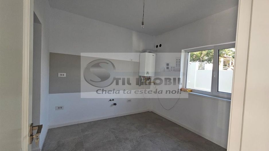 Duplex Exclusivist - P+2 - 100metri strada principala - Poză 3
