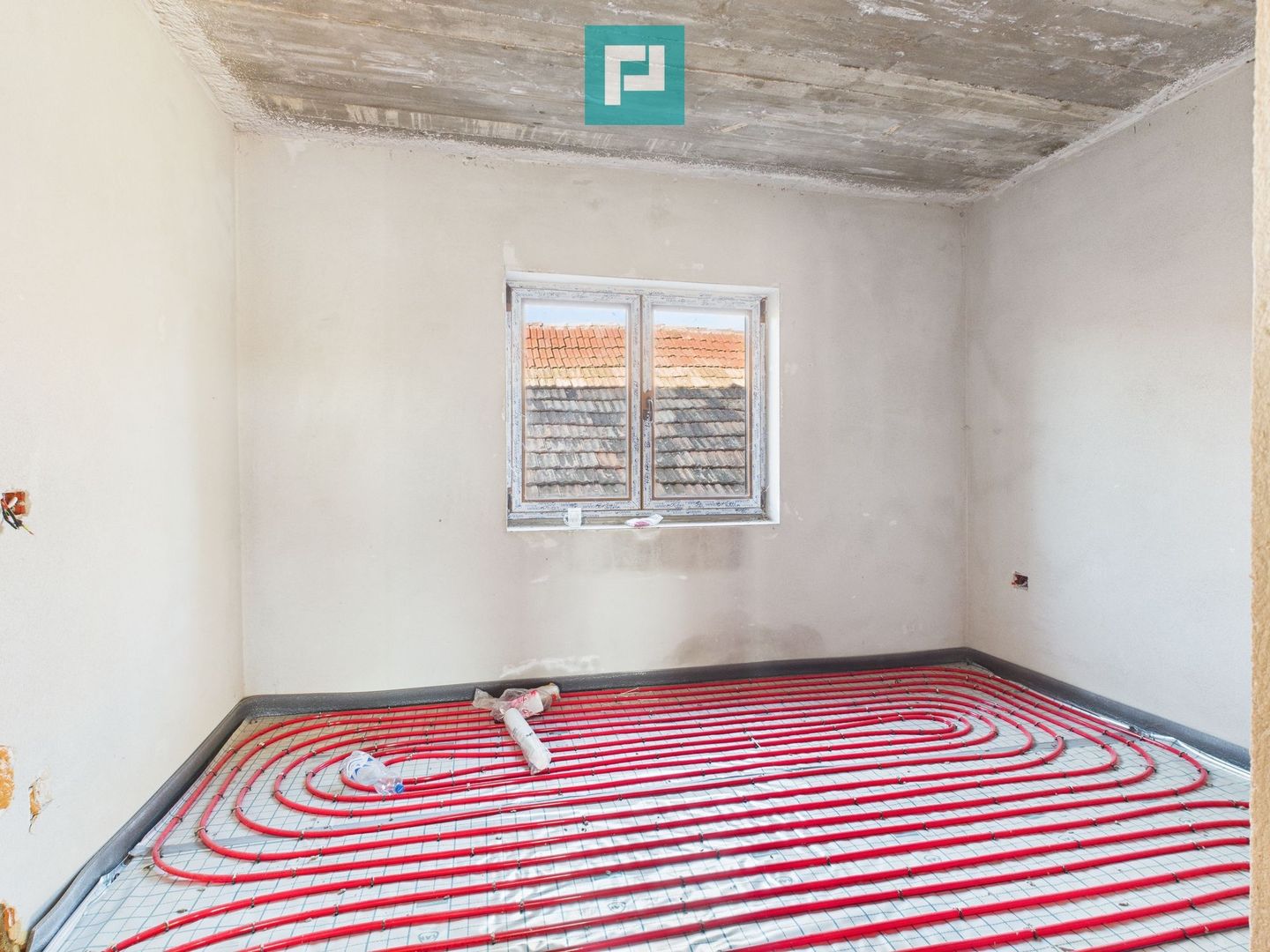 Proprietate impresionantă în Nădab - Poză 14