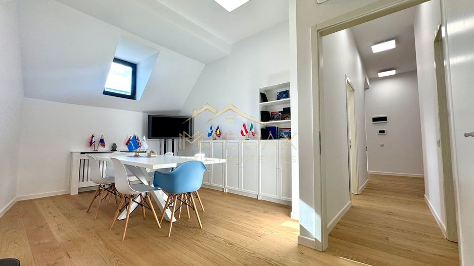 Apartament cu *3 camere* / Cladire Istorica stil Brancovenesc / Universitate - Poză 21