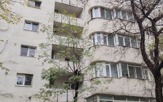 APARTAMENT  DECOMANDAT ZONA VITAN - Poză 1