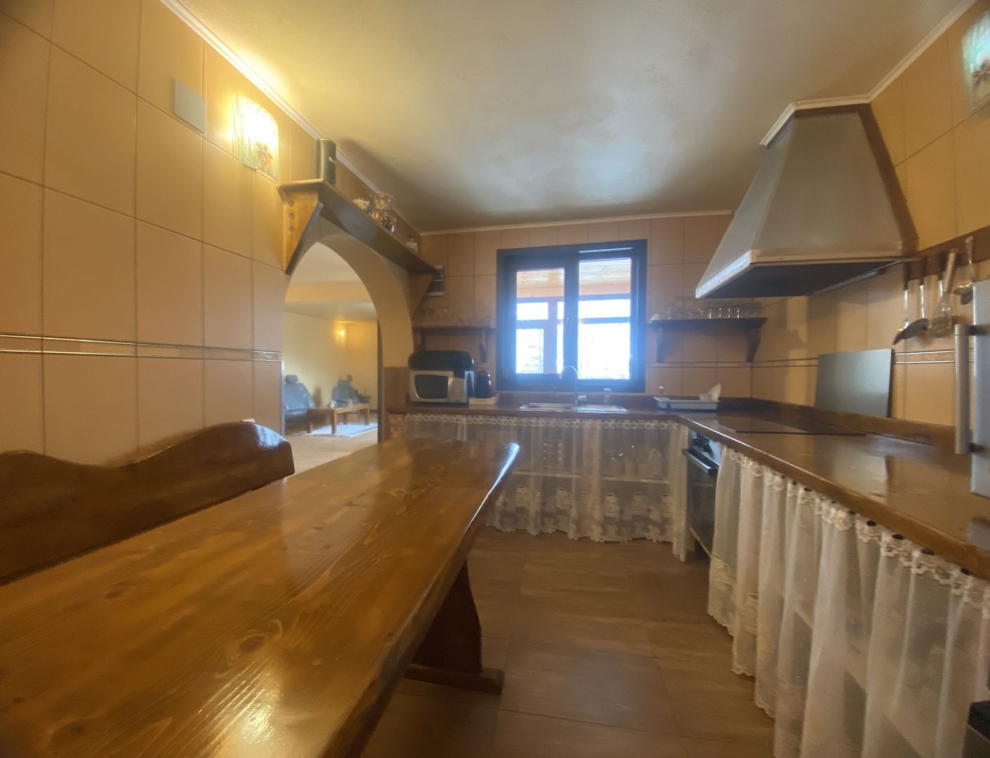 Vanzare casă la poalele Bucegilor!Potential pt. locuinta sau pensiune - Poză 10