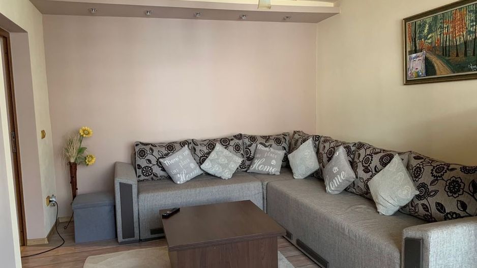 Apartamant 2 camere, decomandat, Micro20 - Poză 1