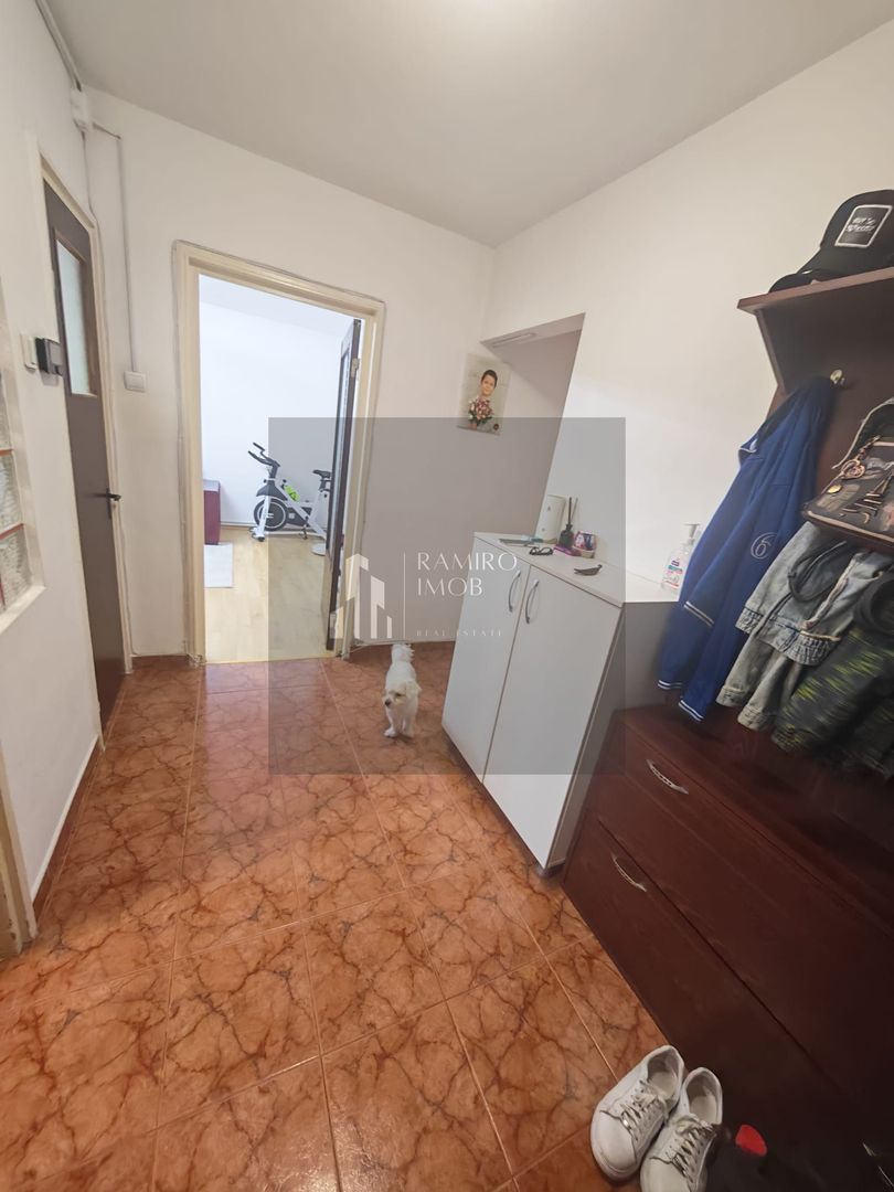 Apartament 4 camere decomandat Titan / Ozana / Aleea Fetesti - Poză 9