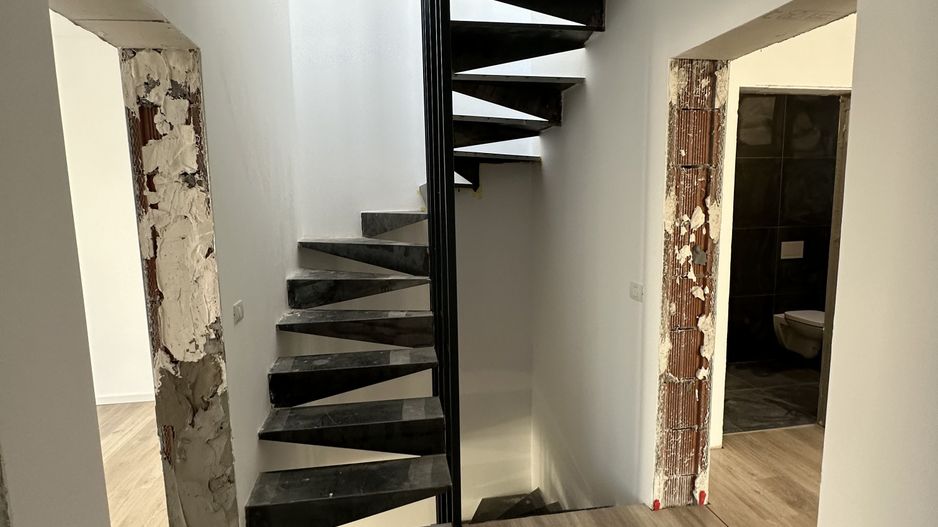 PROIECT DEOSEBIT - Poză 14