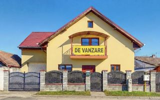 Casă / Vilă cu 6 camere de vânzare în zona Sagului - Poză 1