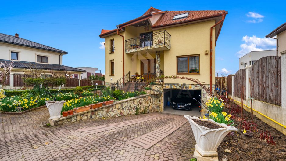 Casa individuala cu 7 camere, 260 mp, teren 900 mp, front 19m, Europa - Poză 20