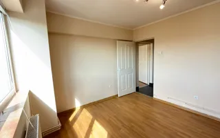 Apartament 3 camere MV1, Etaj IV / Str. Narcisei Nr.9 / Carei - Poză 11