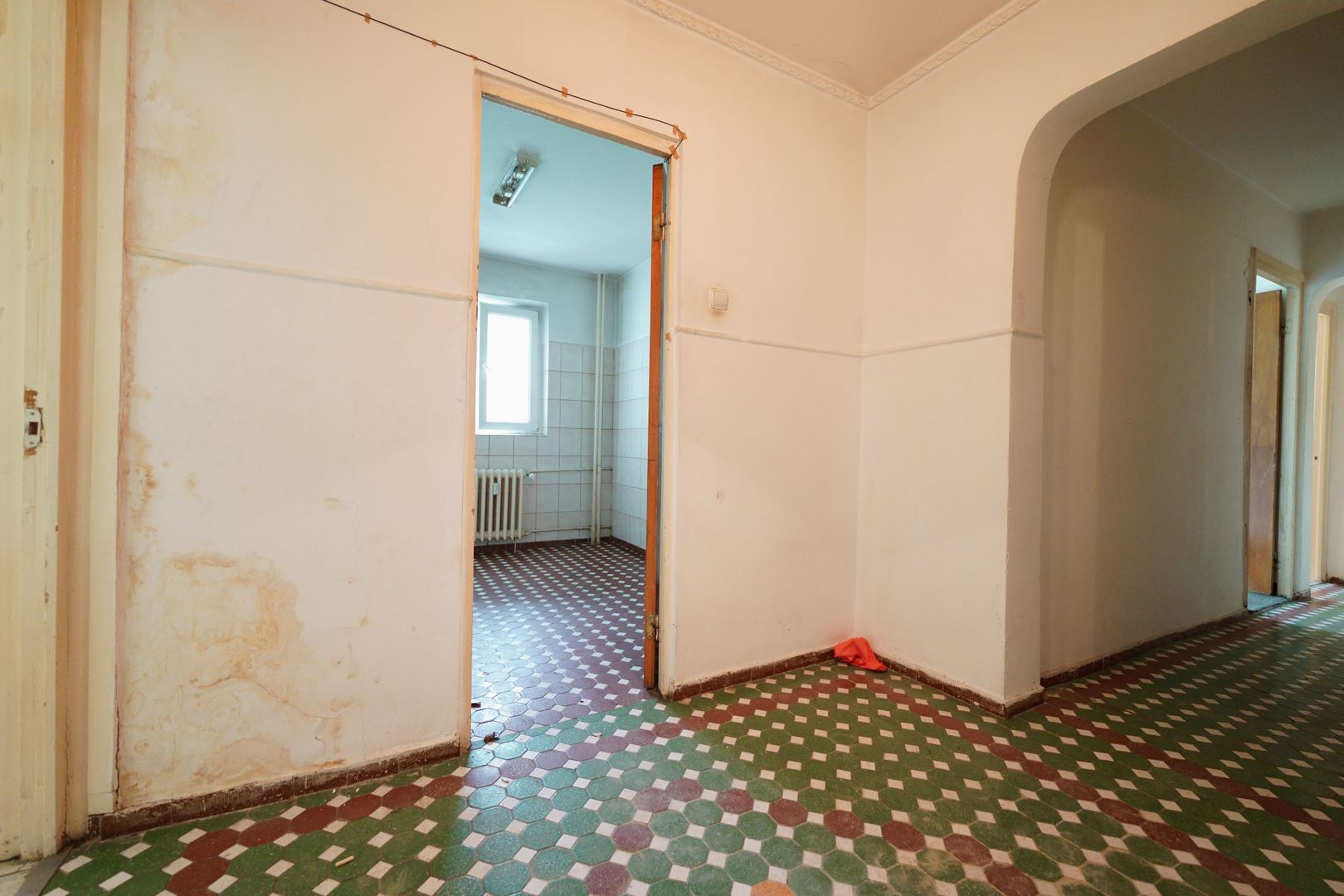 3 Camere, 400 metrii de Metrou Obor, necesita renovare, Bloc 1983 - Poză 9