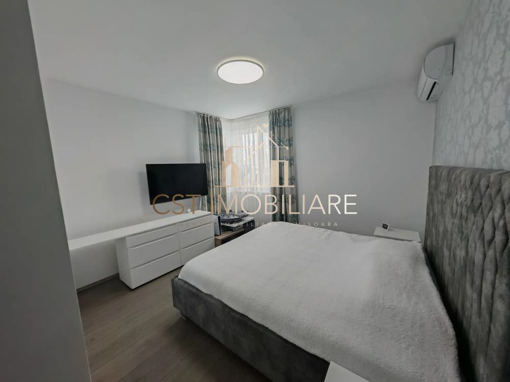 Apartament 3 camere Giroc zona ESO cu pod si loc de parcare - Poză 1