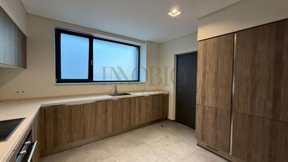APARTAMENT PREMIUM CU 4 CAMERE ÎN PRIMĂVERII – ELEGANȚĂ si CONFORT - Poză 14