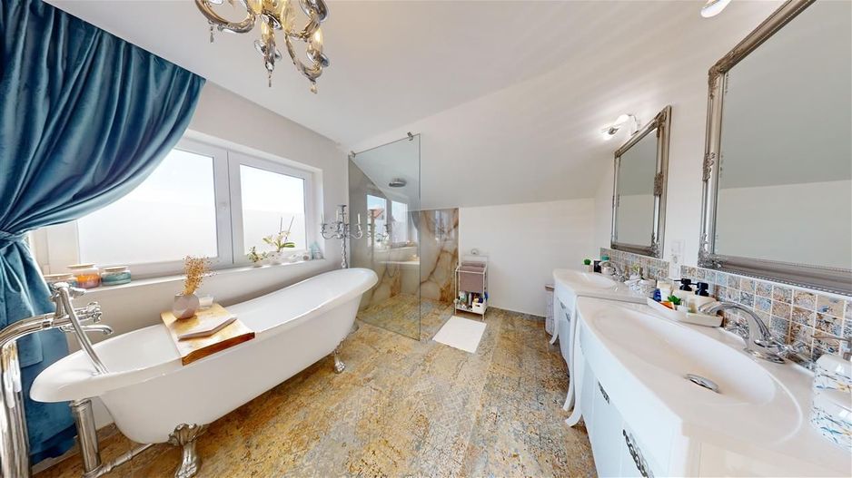 Casă premium, 500 mp teren, finisaje de lux, șemineu & garaj – Sibiu - Poză 4