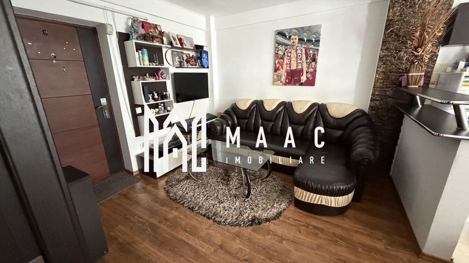 Apartament 2 camere | Etaj 3 | Balcon | D. Stanca - Poză 1