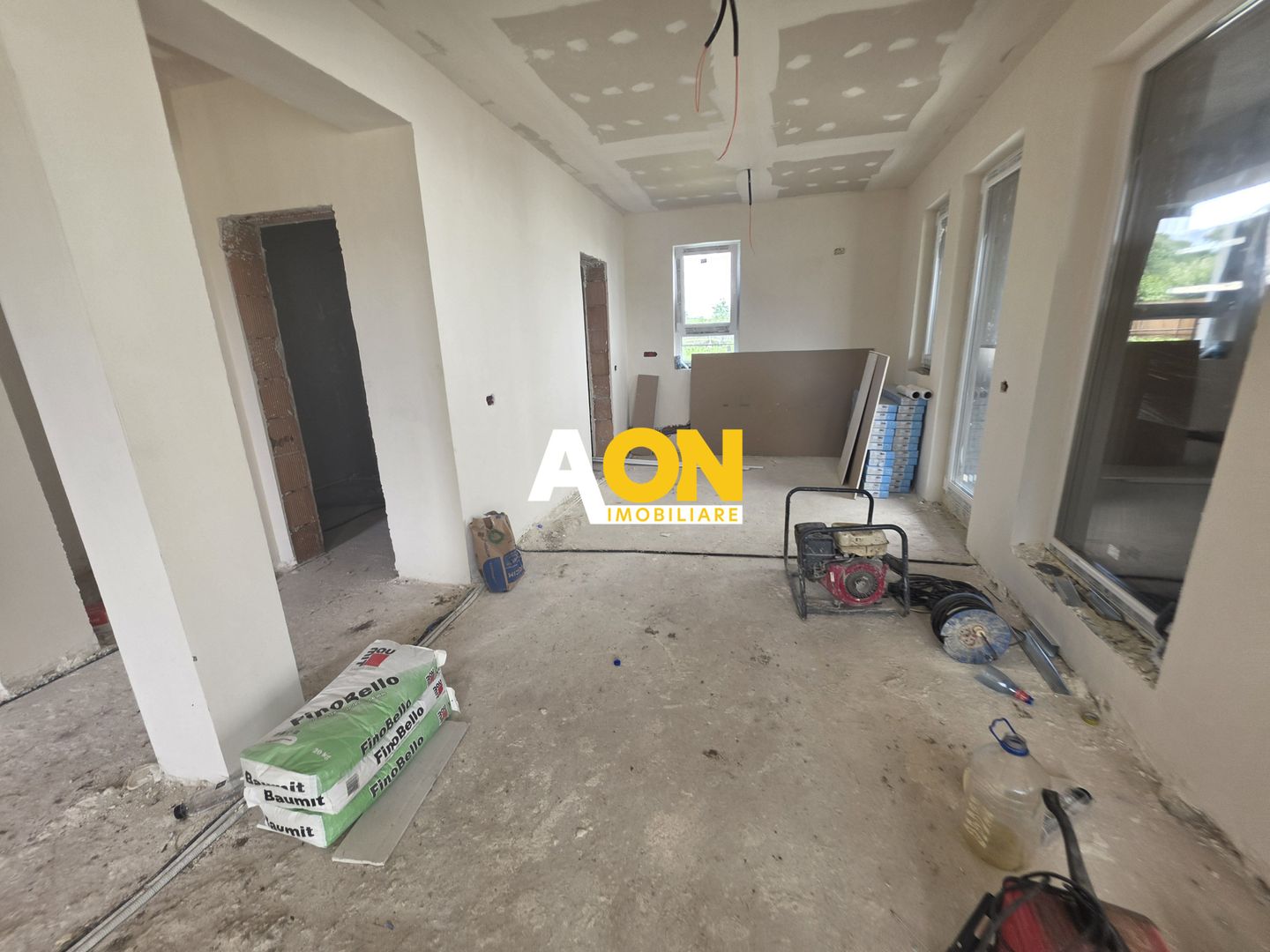 Casa Tip Duplex Zona Piata Cetate, 4 Camere, 3 Bai - Poză 5