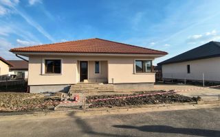 Casă single pe un nivel, 108 mp, teren 522 mp, Sâncraiu de Mureș - Poză 1