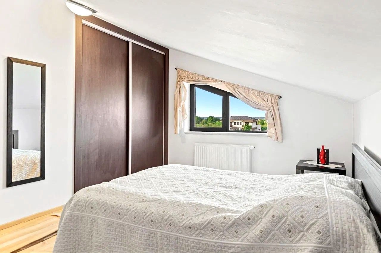 Vila cu 6 camere | Teren generos | Otopeni - Poză 5