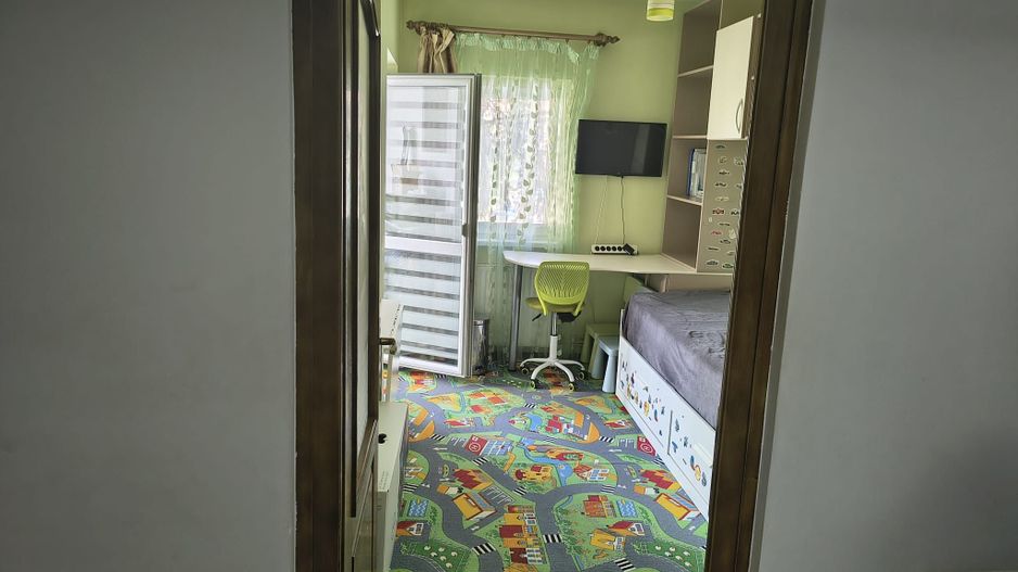 aartament de 3 camere de inchiriat - Poză 4