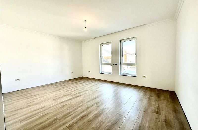 Casa lângă Iulius Town - zona Lipovei - Poză 7