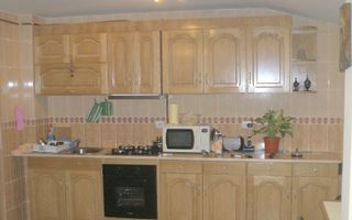 Apartament cu 3 camere la mansarda-65.000 euro - Poză 9