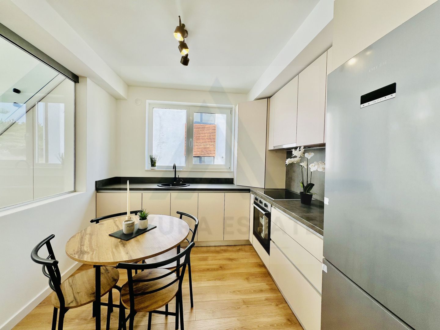 Penthouse ultramodern utilat 5 camere 2 bai si 139 mp utili in DaVinci - Poză 9