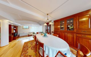 Casa individuala - 7 camere, 278 mp utili - Strand - Poză 8
