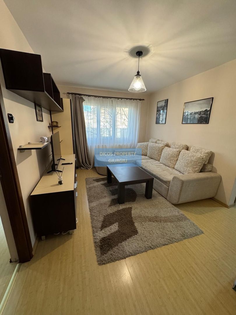 Apartament 3 camere - Poză 3