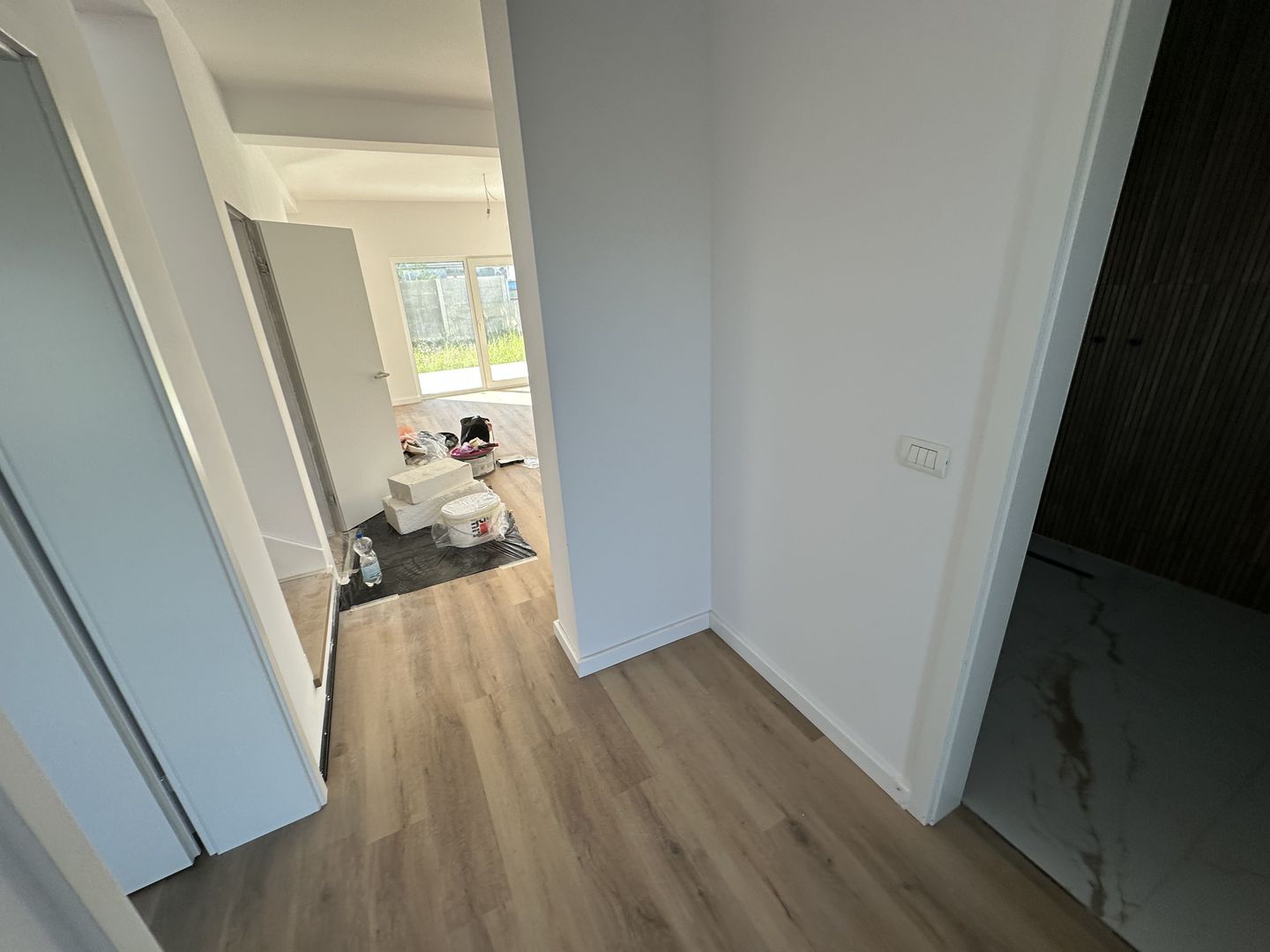 Duplex despartit prin spatiu tehnic - Poză 7