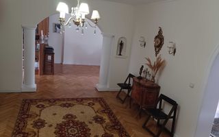 Casa deosebita de vanzare - Poză 6