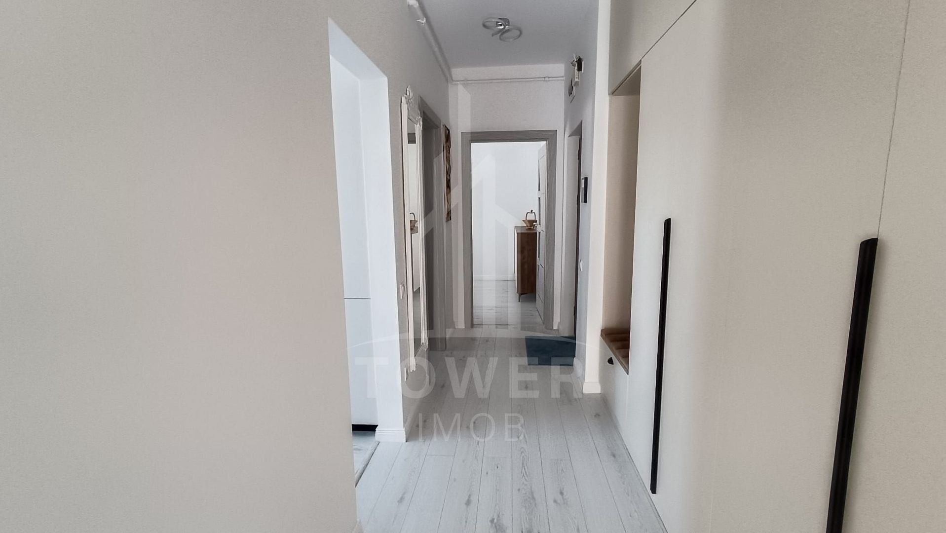Închiriere Penthouse Ultra Modern – Cartier Terezian - Poză 4