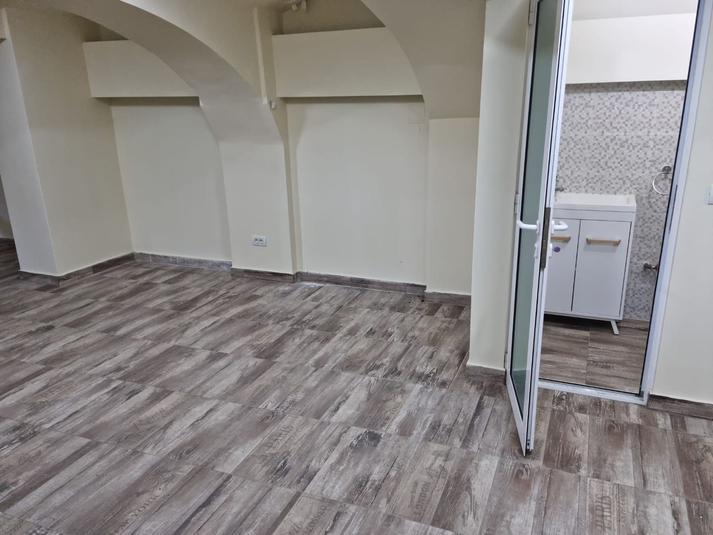 Spațiu comercial zonă Ultracentrală Comision 0% la cumparare - Poză 6