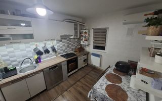 Aradului, 3 camere decomandat, renovat - Poză 6