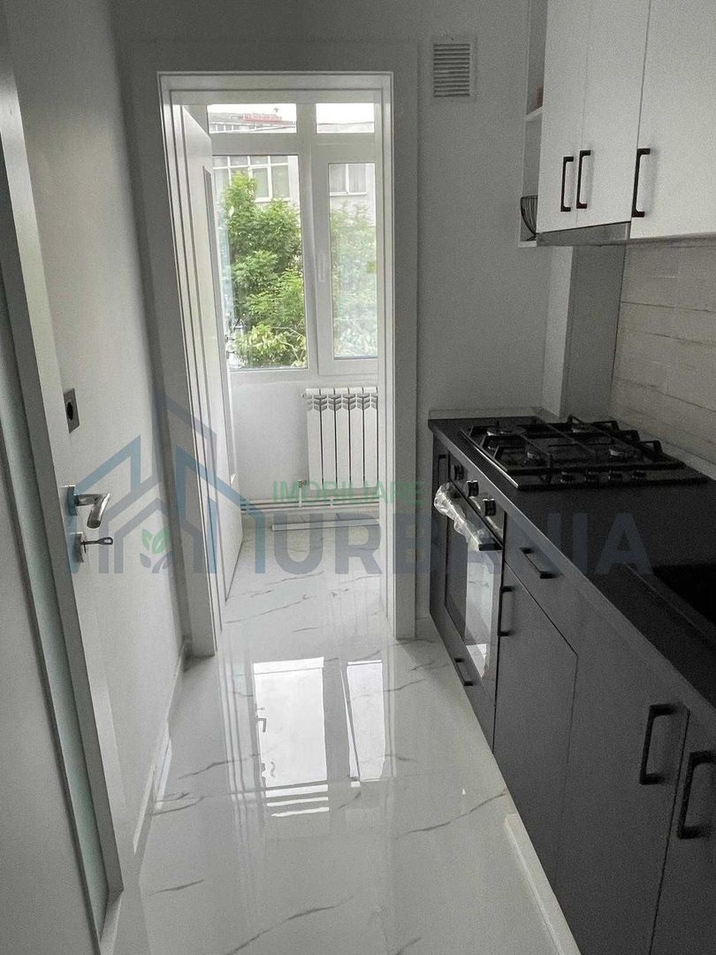 # Apartament 2 Camere Podu Ros SD Renovat Complet - Poză 3