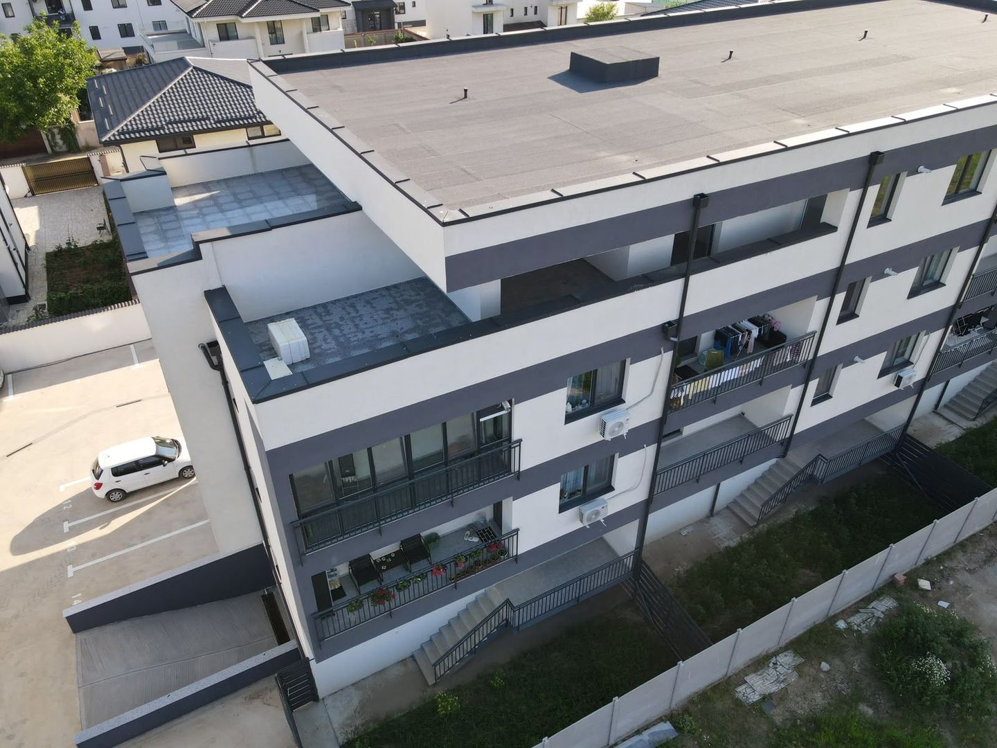 AP. 2 CAMERE - GRADINA PROPRIE 60 MP, BLOC FINALIZAT, PARCARE, COMS 0% - Poză 12