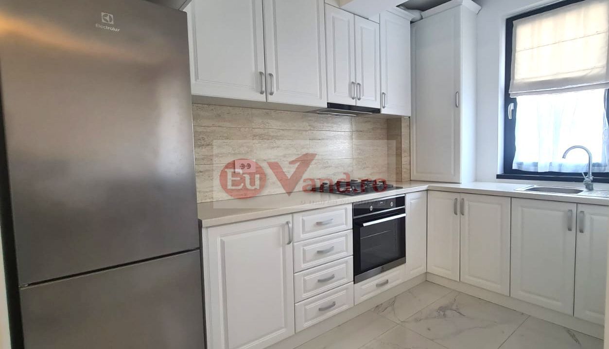 De vanzare apartament cu 2 camere Micro 17, bloc Roka - Poză 1