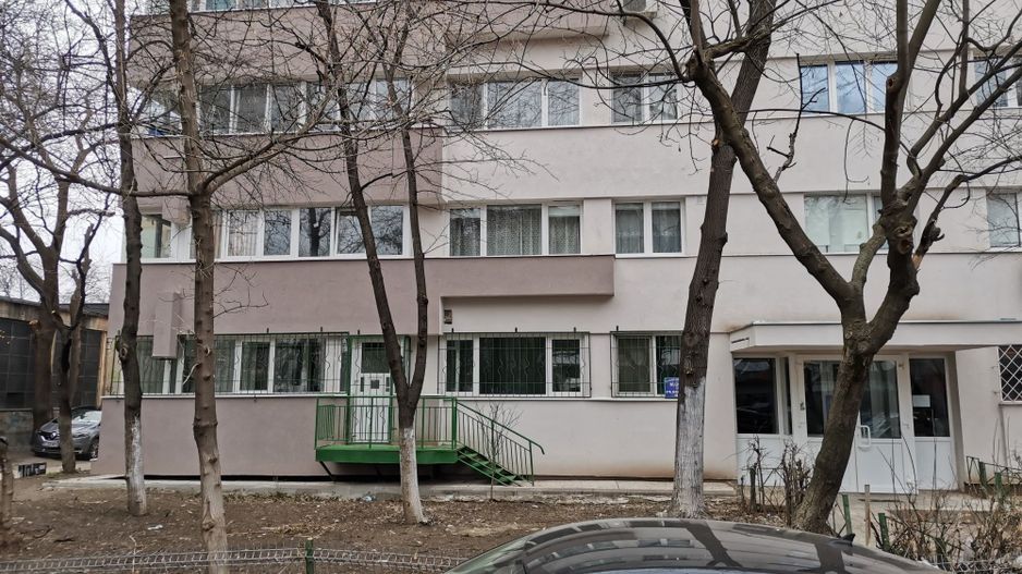 Spatiu Comercial Drumul Taberei cu expunere foarte buna - Poză 1