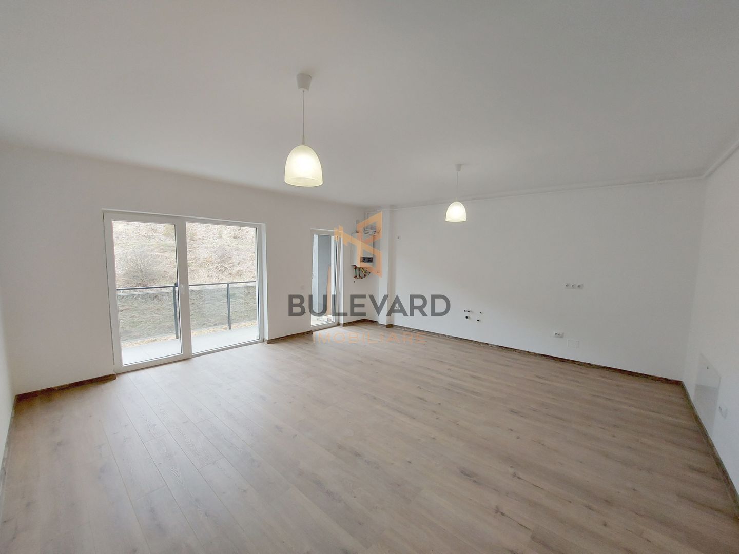 Apartament finisat+parcare, zona strazii Teilor! - Poză 1