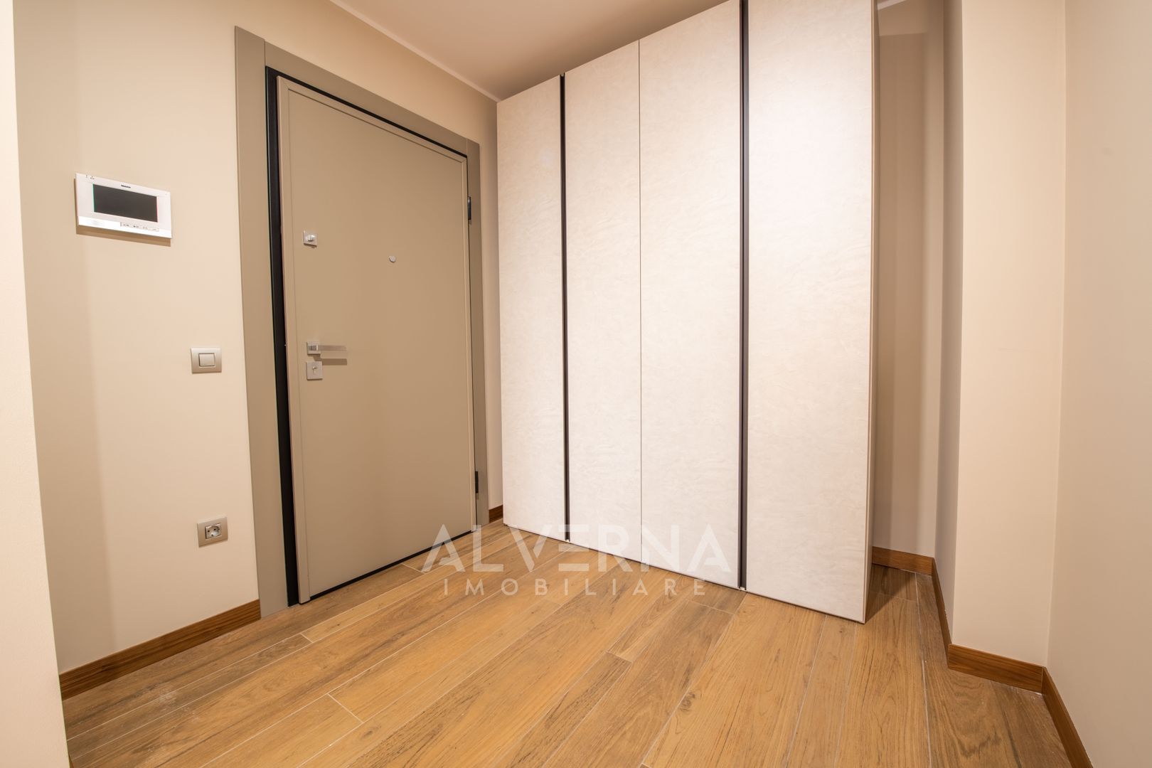 LOFT - Apartament 3 camere, 108mp + terasa, garaj subteran, Buna Ziua - Poză 11